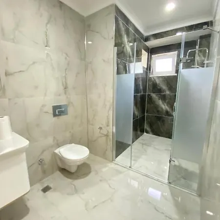 Villa White