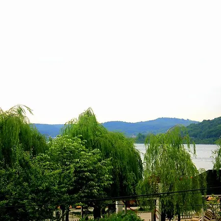 White Sapanca