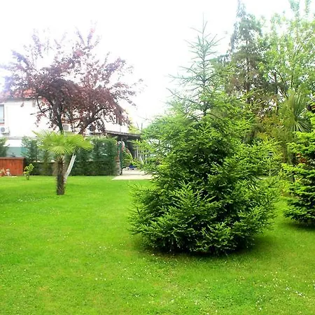 Villa White *